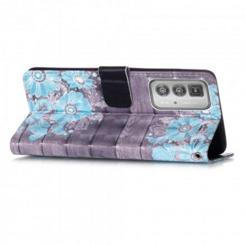 Flip Kotelot Motorola Edge 20 Pro Siniset Kukat